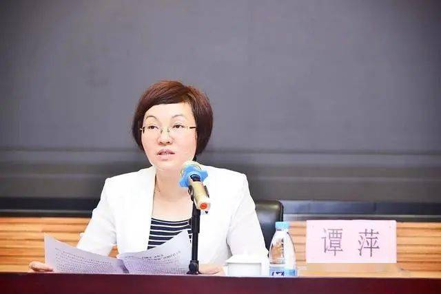 殴打酒店老板、扬言和副市长平级！福州一干部警告处罚撤销，改为行拘5日