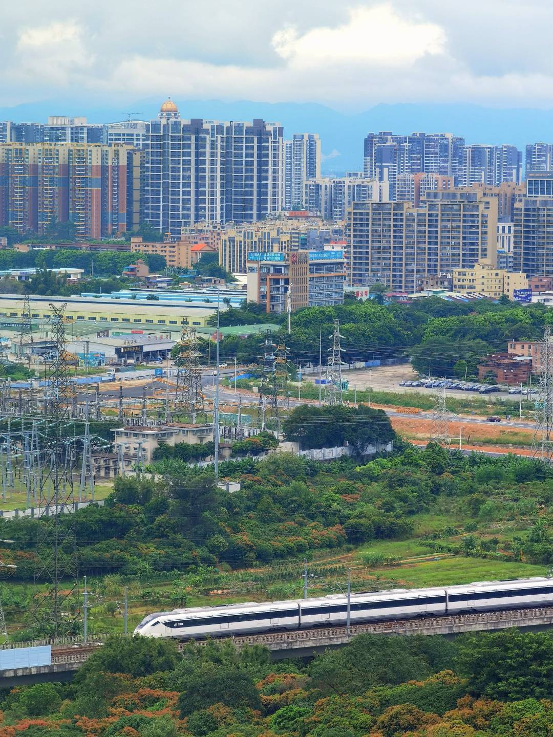 广东四线贯通 五城联动：佛肇、广佛南环、佛莞、莞惠城际贯通运营