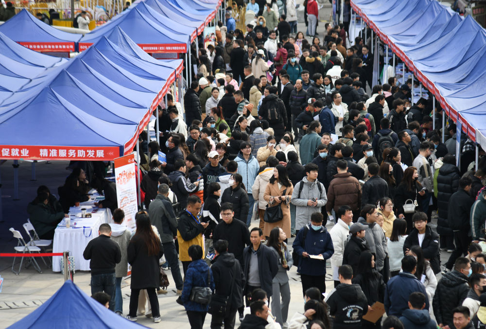 今年前4月深圳经济运行延续回升向好态势 进出口数据亮眼