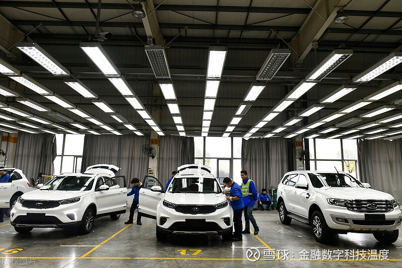 江铃汽车：江西江铃集团新能源汽车有限公司与我公司无股权关系