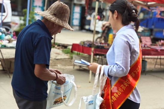 人保车险,人保财险 _2024年中国智慧校园行业发展趋势与市场分析：智慧校园行业深度调研报告及技术创新、应用场景与用户需求分析