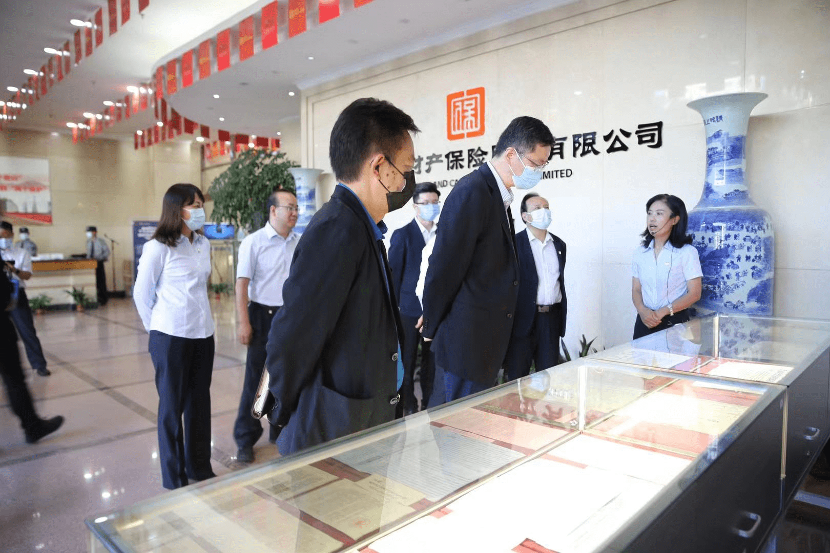 人保服务 ,人保服务_2025年电力行业现状与发展趋势分析
