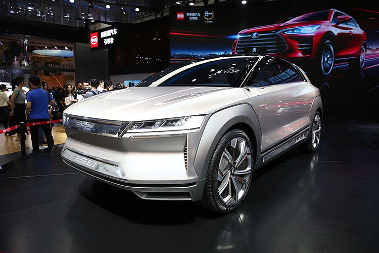 比亚迪获得外观设计专利授权：“轮毂”