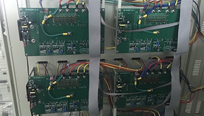 星云股份获得发明专利授权：“一种化成分容设备定位换型工装”