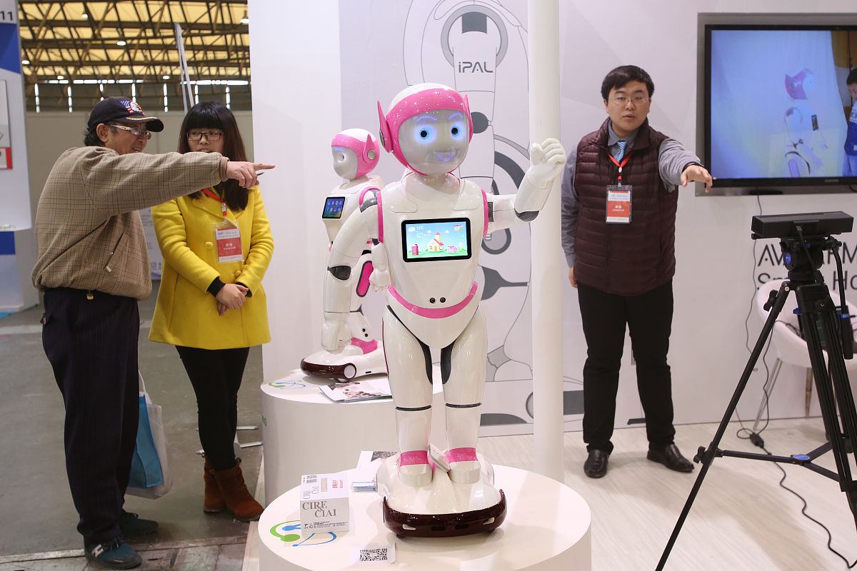 麦迪科技：面向社会公开征集100位用户参与康养机器人试用