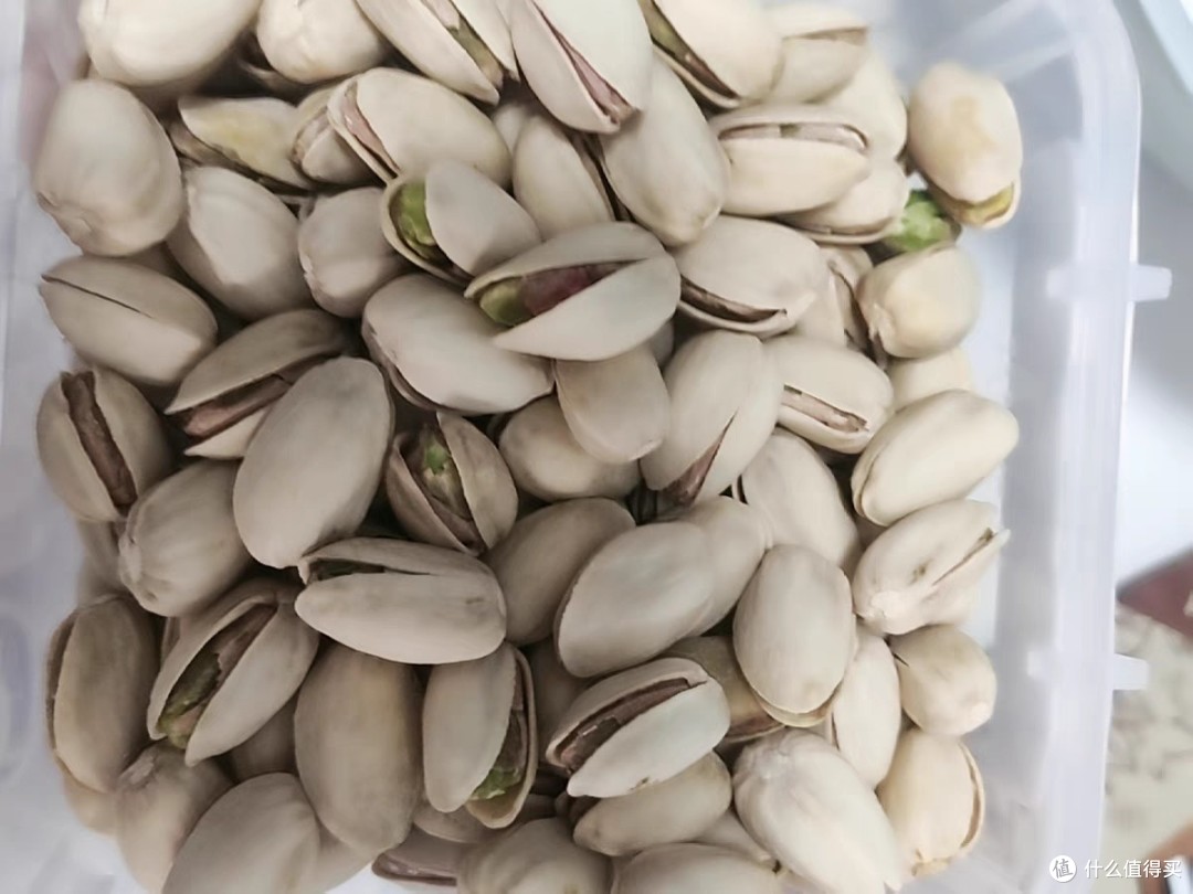 三笔收购落地两笔，三只松鼠缘何放弃爱零食？