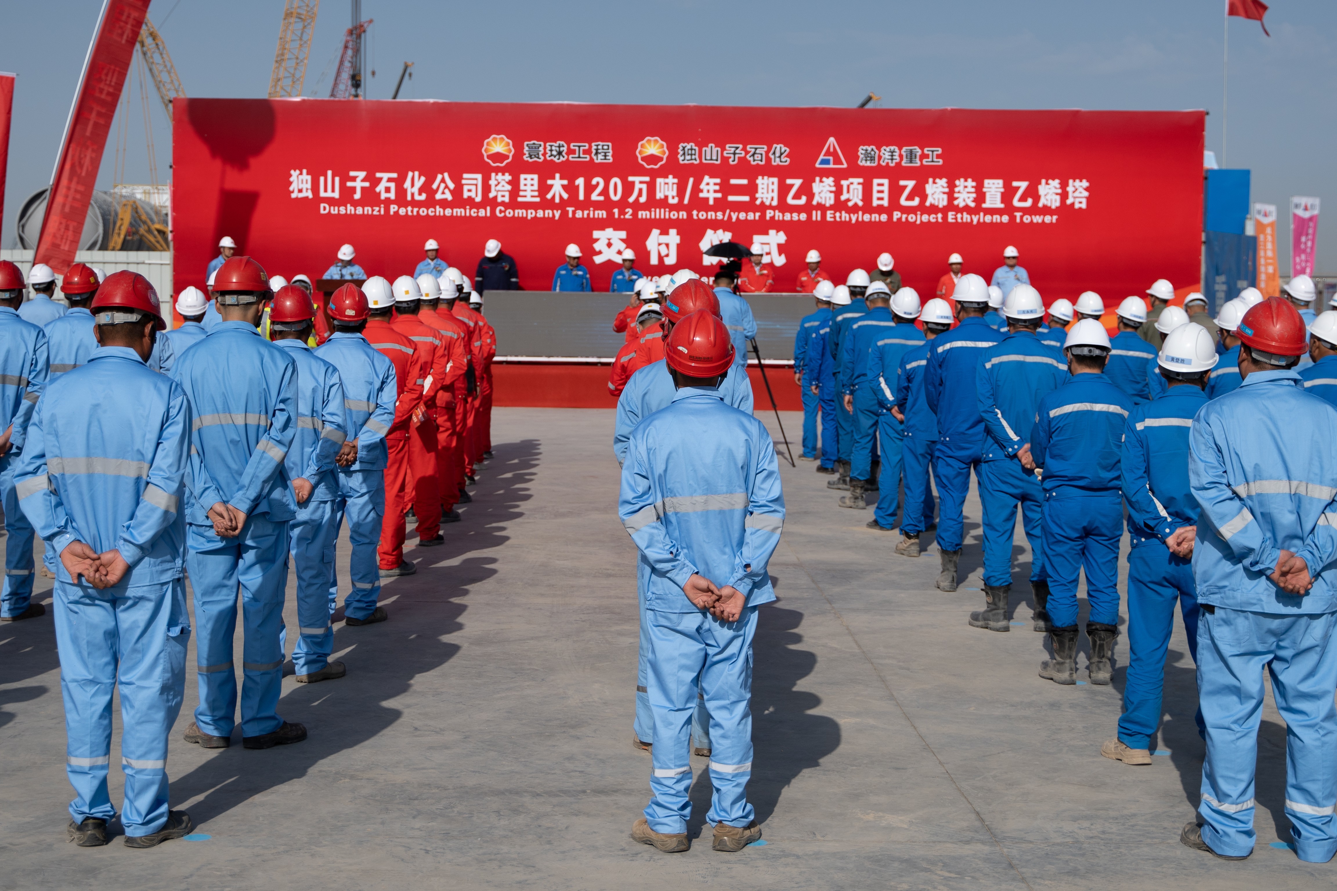 中油工程：子公司签署2.94亿美元阿塔维GMP管道项目合同