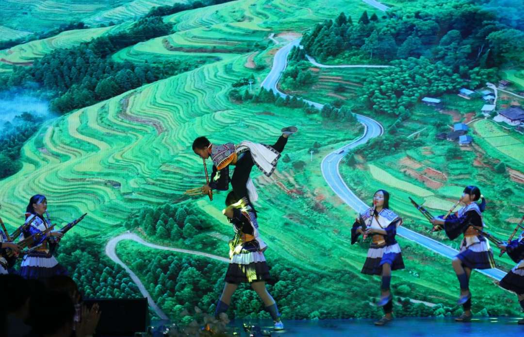 【ESG动态】包钢股份(600010.SH)获华证指数ESG最新评级BBB,行业排名第67