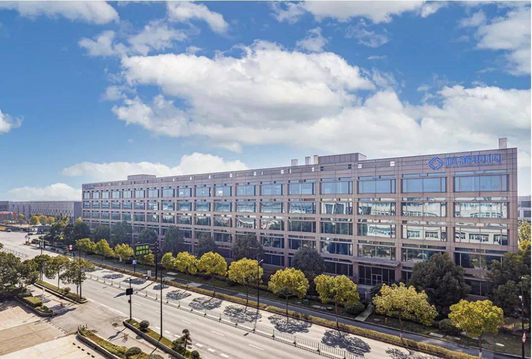 跨界光伏遇“滑铁卢”,赛福天去年亏损创新高,电池片“赔本赚吆喝”