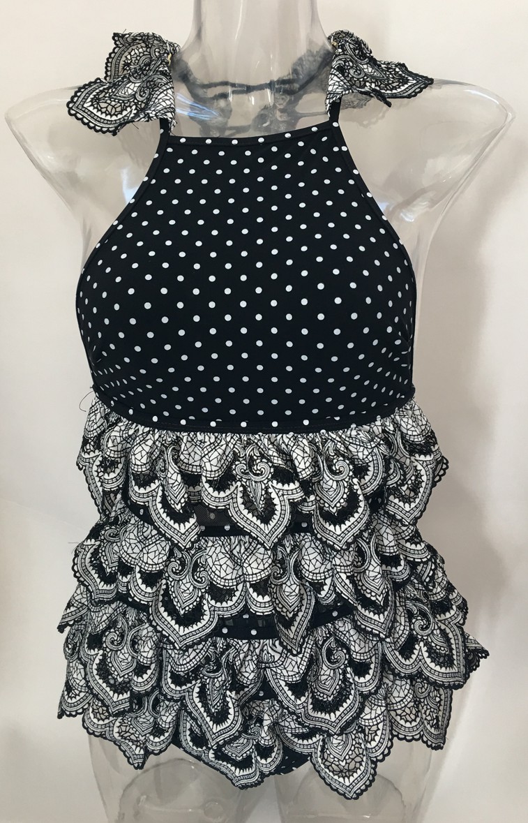 欣贺股份获得外观设计专利授权：“连衣裙（R104802B）”