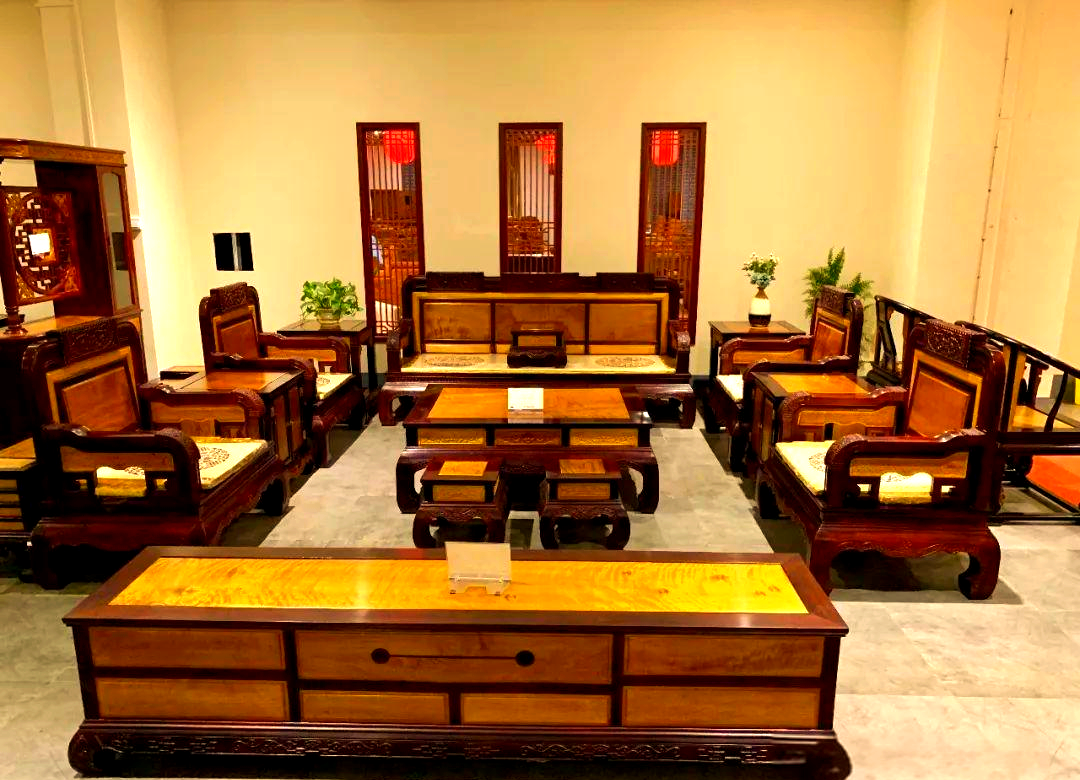 2025年金丝楠木行业：从传统木材到文化资产的蜕变_保险有温度,人保有温度