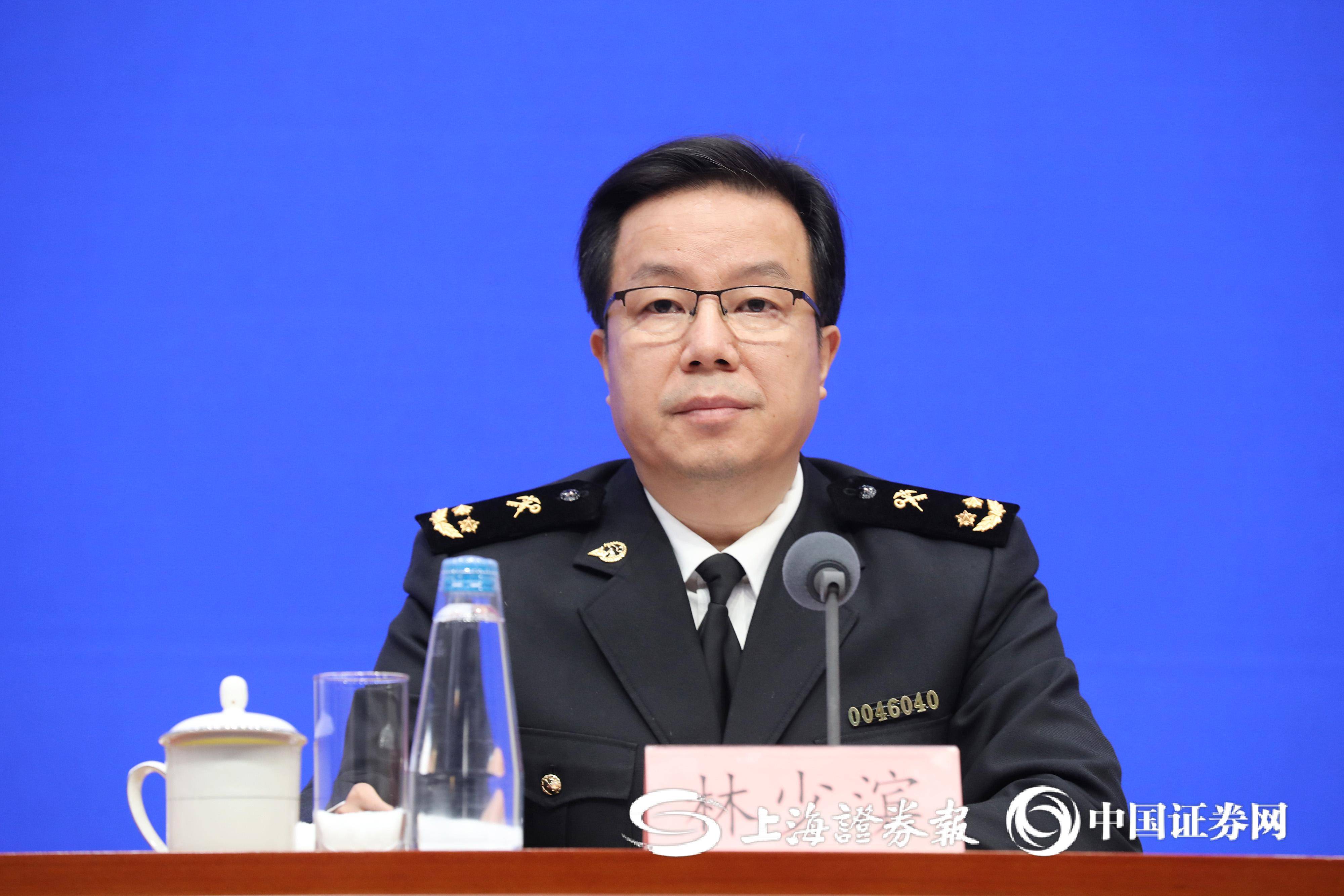 海关总署：今年以来全国海关拦截183万件假LABUBU