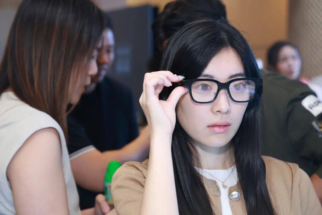 Rokid Glasses全渠道开卖 9月15日起现货发售