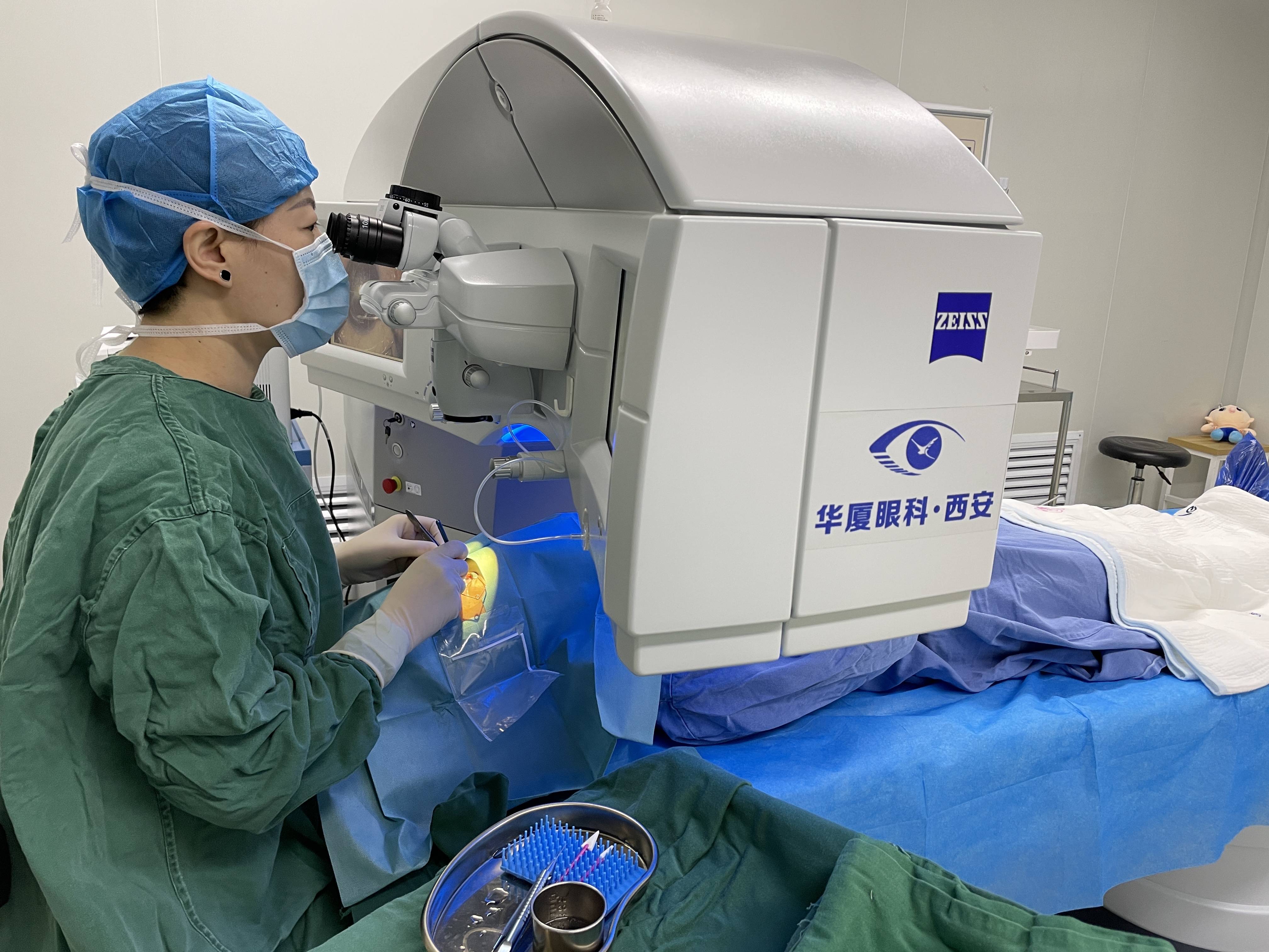 华厦眼科携手上海大学共建附属医院,共筑眼科创新与转化新高地