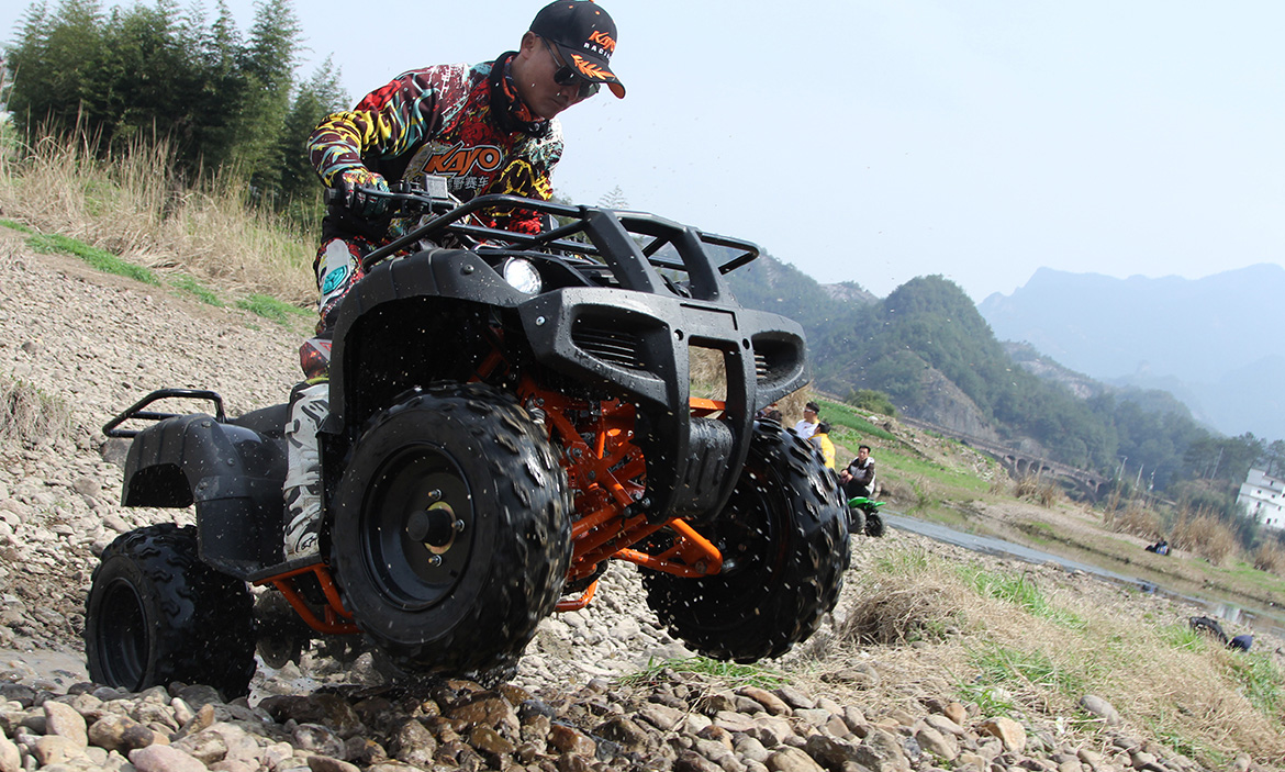 华洋赛车龙虎榜数据(9月5日)