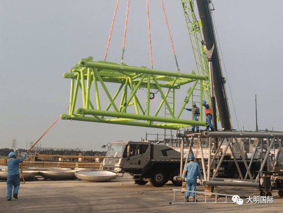 中联重科获得实用新型专利授权：“一种基于视觉识别的销轴销孔对齐装置”