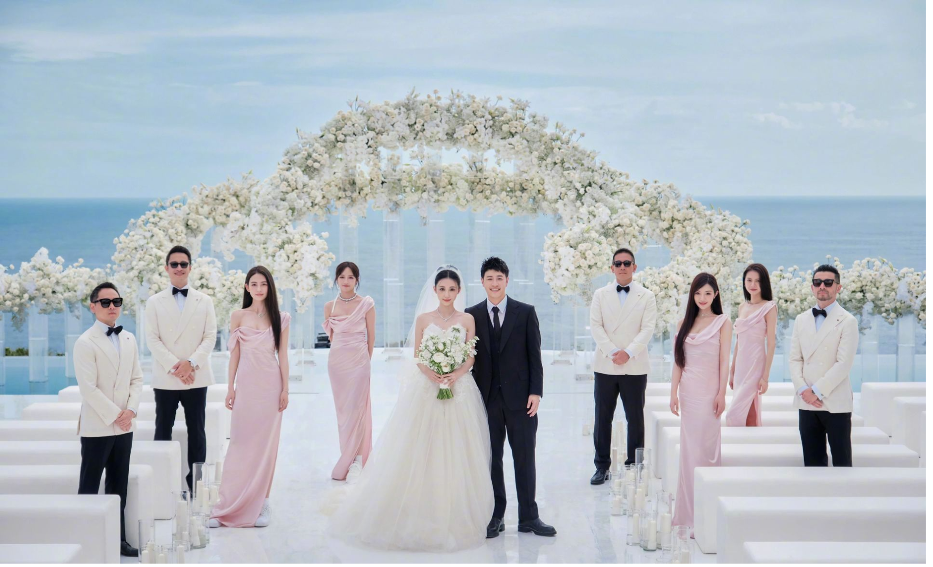 明星情侣，官宣结婚！