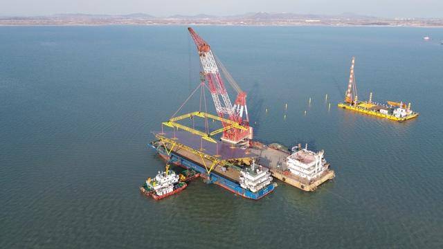 国恩股份：与香港城市大学签署光伏增产及海水提锂合作协议