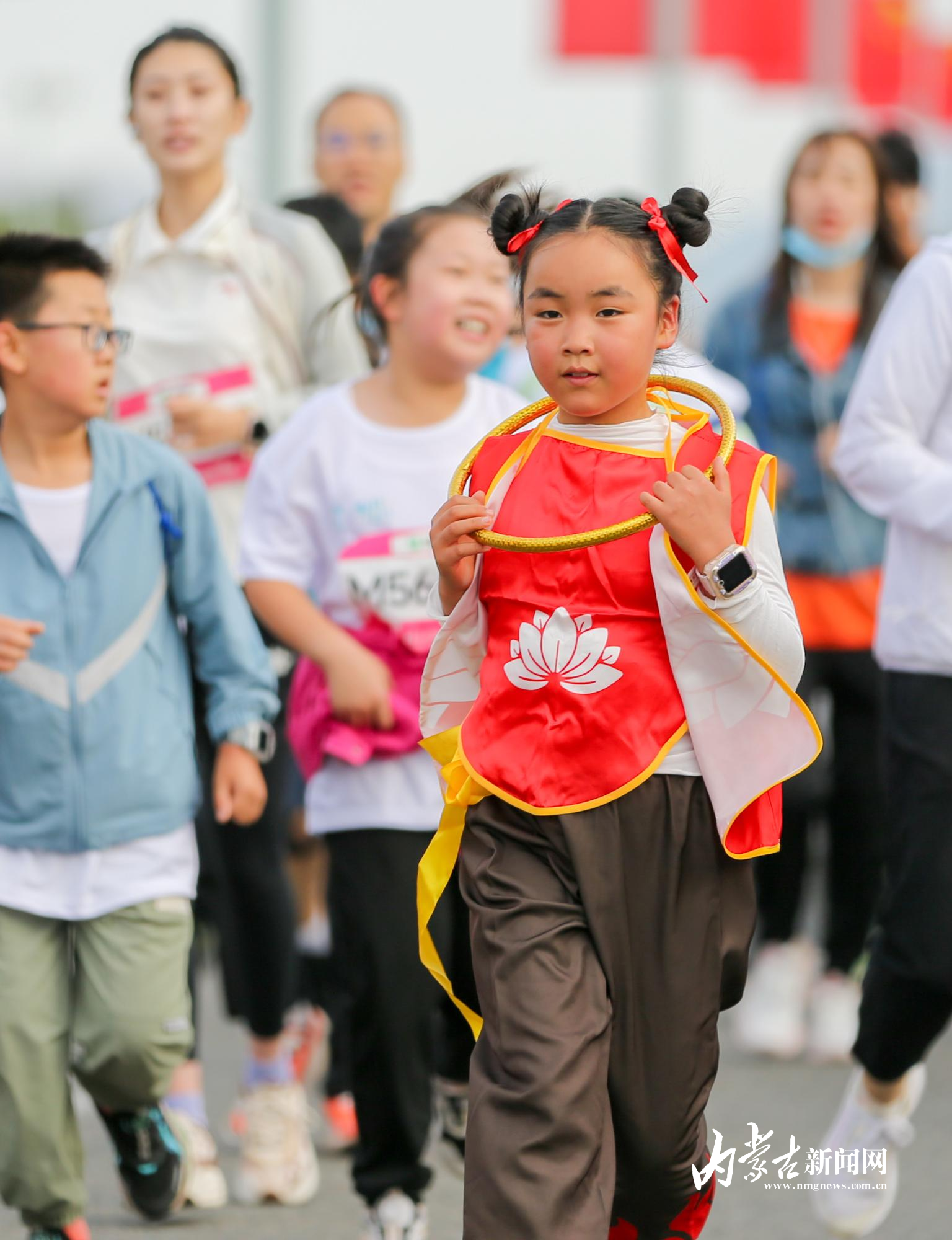 30余名在呼外籍人士加入内蒙古国际青年志愿者队伍