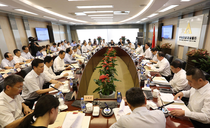 神思电子:10月21日召开董事会会议