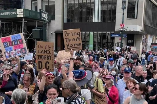 特朗普威胁拒绝向纽约提供联邦资金