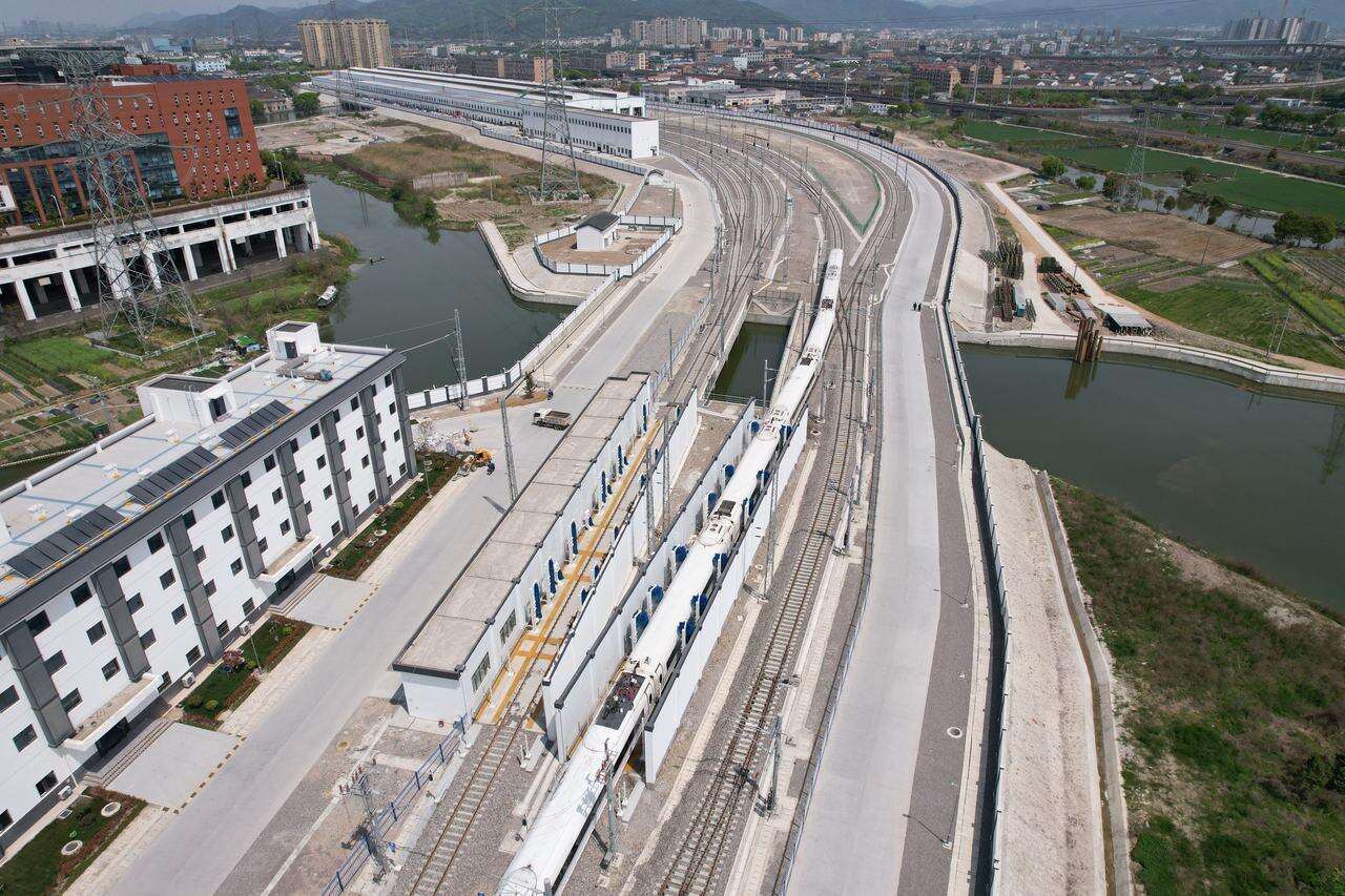 全国首个铁路“轻装行”进景区服务落地江西