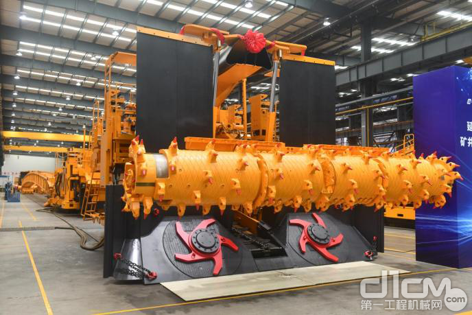 铁建重工获得实用新型专利授权：“掘锚一体机”