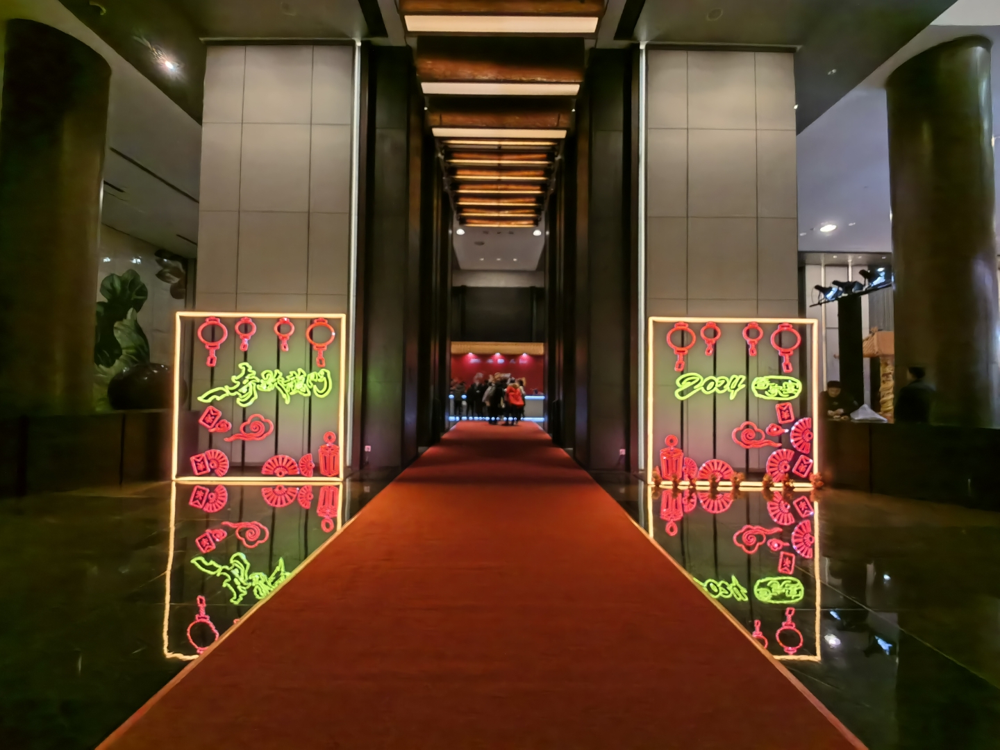 天健集团成交额创2023年8月4日以来新高