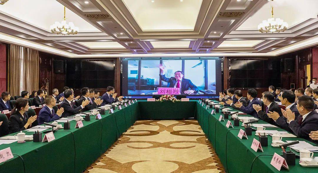 容百科技举行钠电正极材料发布会