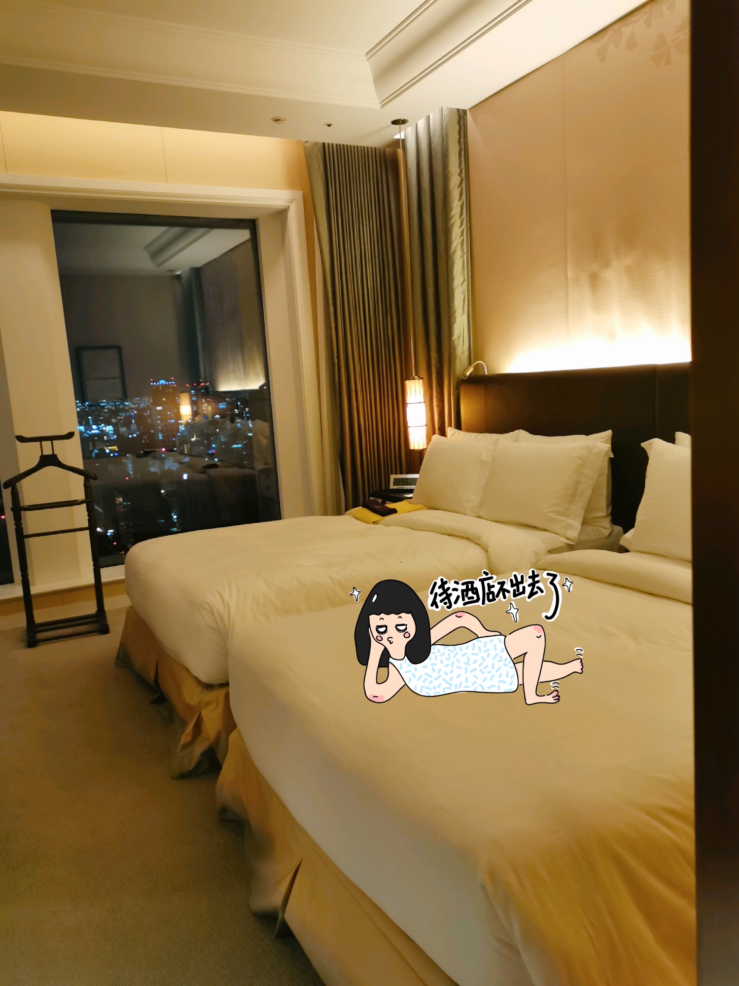 一家酒店1000人取消预定？日本前首相鸠山引用论语批评高市