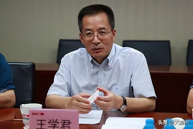 广东普宁自然资源局原党组成员、副局长谢德钦严重违纪违法被双开