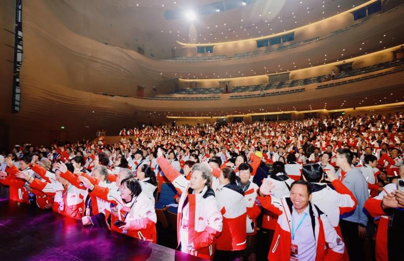 眼霜行业政策与需求双驱动下的创新发展路径_人保服务,拥有“如意行”驾乘险，出行更顺畅！