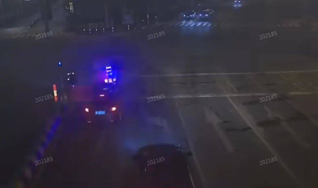 万科,深夜突发!