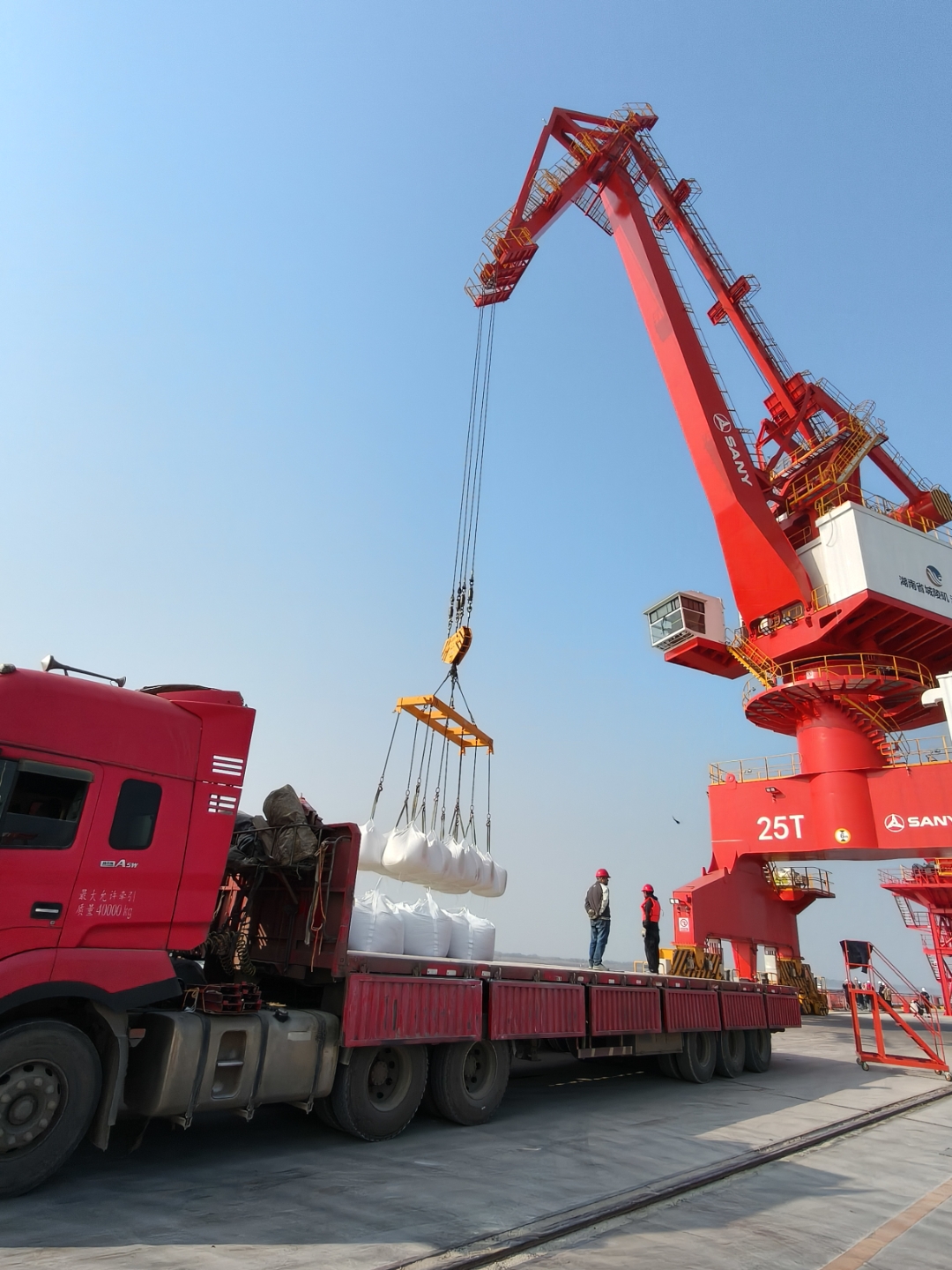 重庆港：拟投建江津港现代化多式联运集疏运能力提升项目