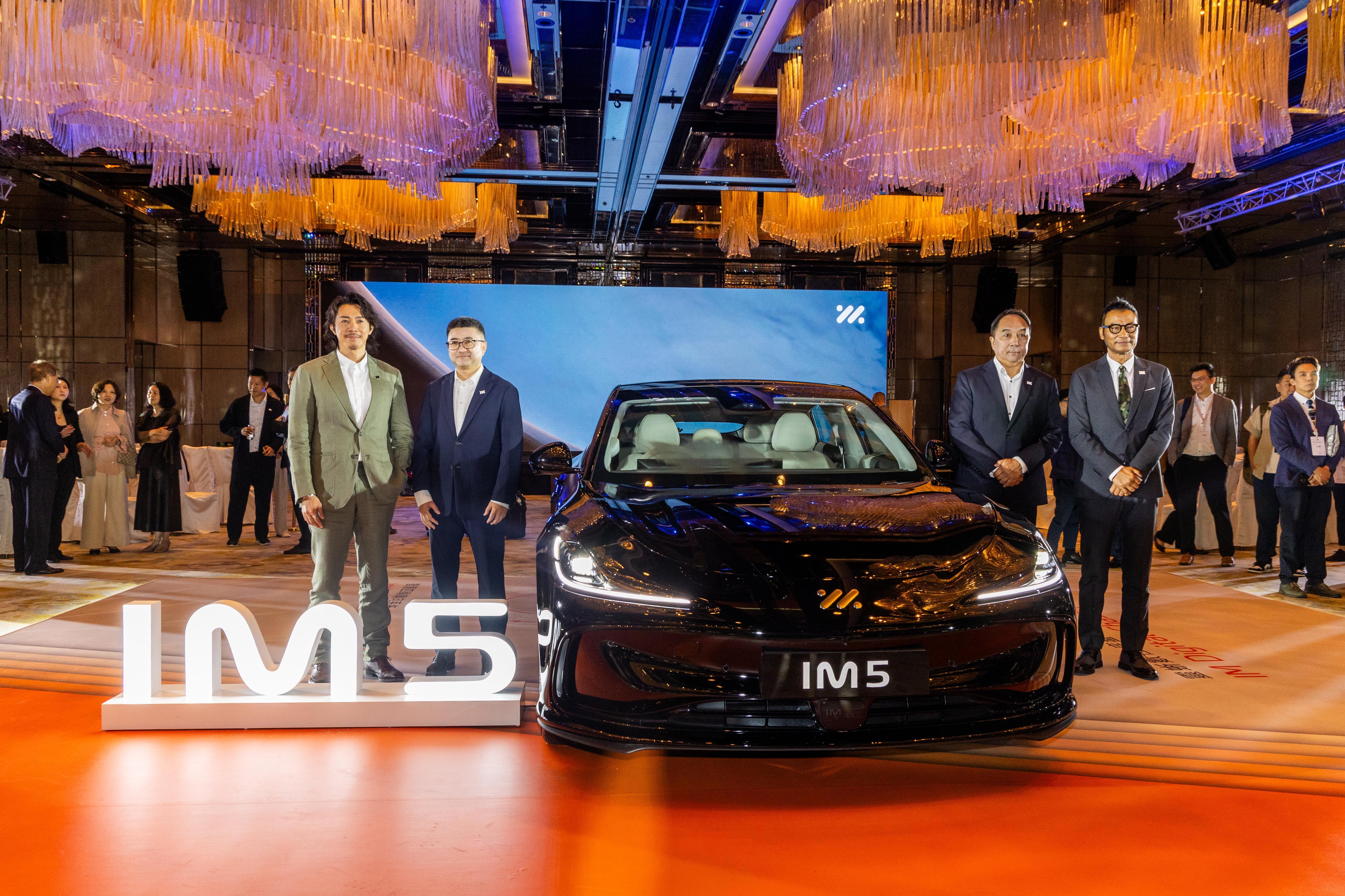 2025年香槟行业：现状洞察、前景展望与未来趋势剖析_人保车险,拥有“如意行”驾乘险，出行更顺畅！