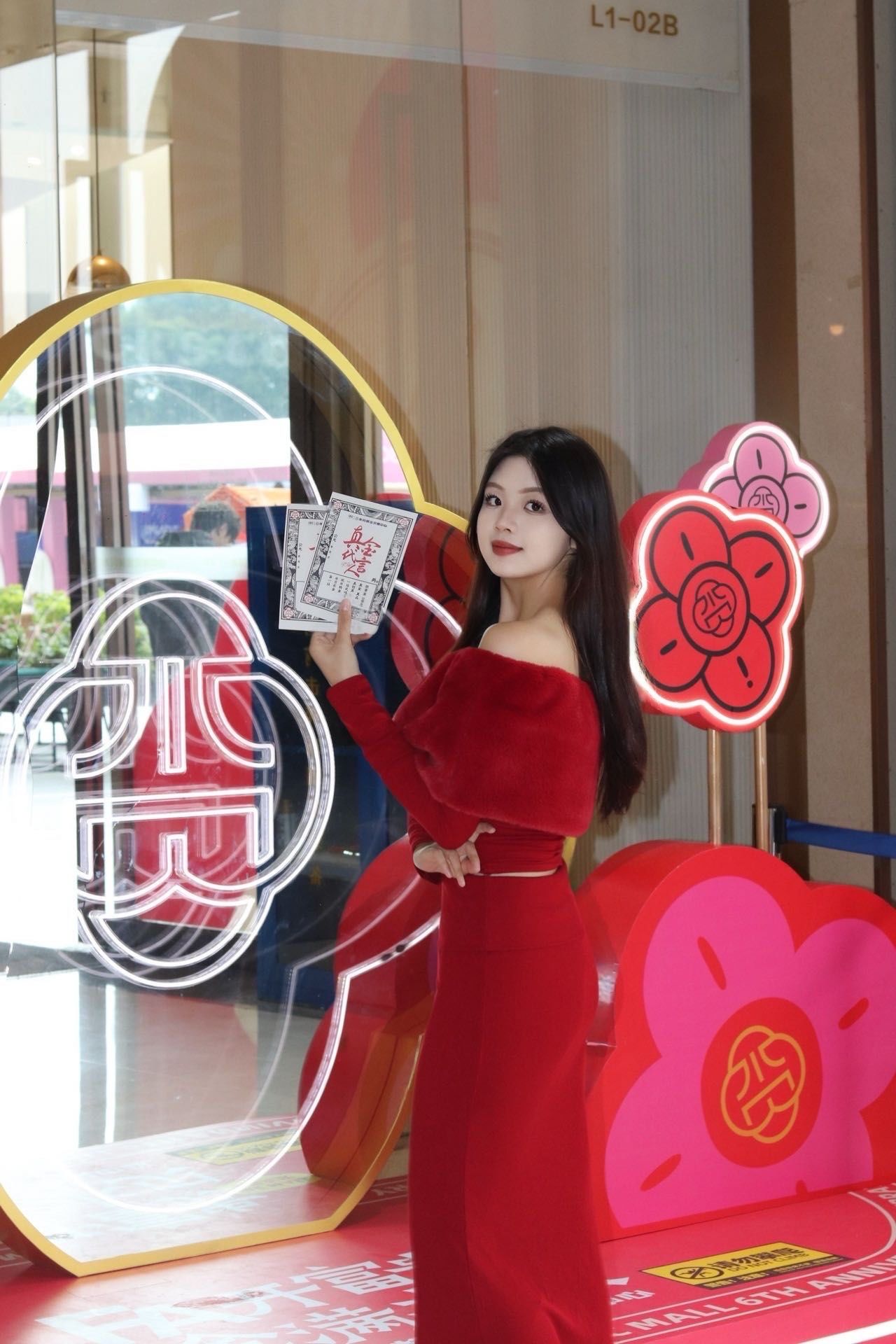 实探:元旦购金热!深圳水贝市场人气旺