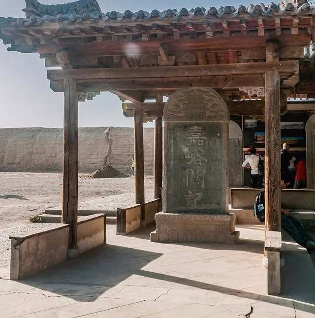 我国最早长方形“城壕”的“建壕而居”细节被揭示