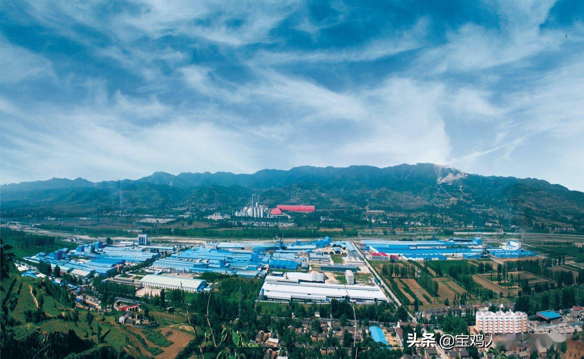 （走进中国乡村）“金饭碗”盛满全球订单 山西祁县下申村玻璃“出海记”