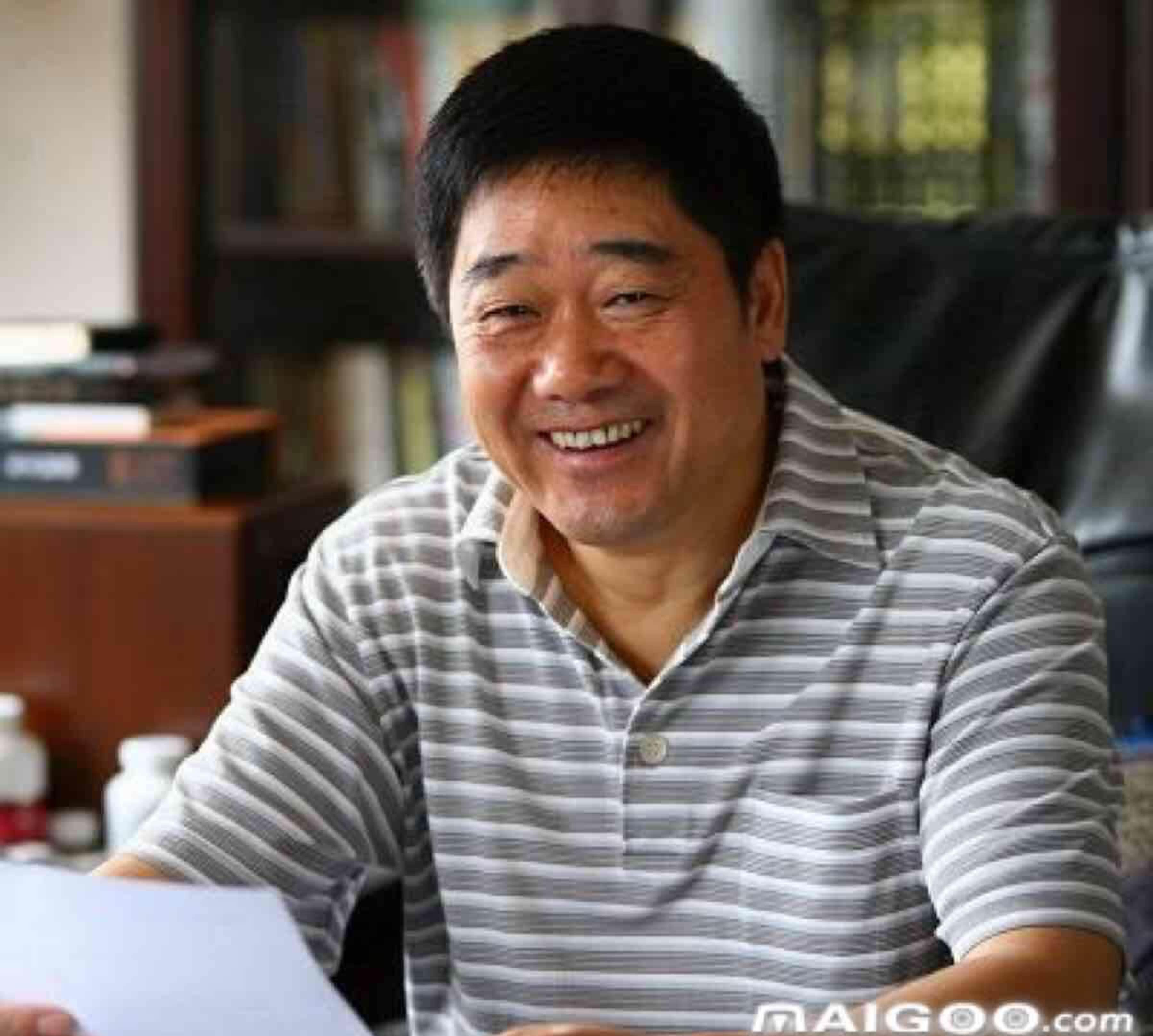 雄帝科技高管谢向宇减持5000股，减持金额12.8万元