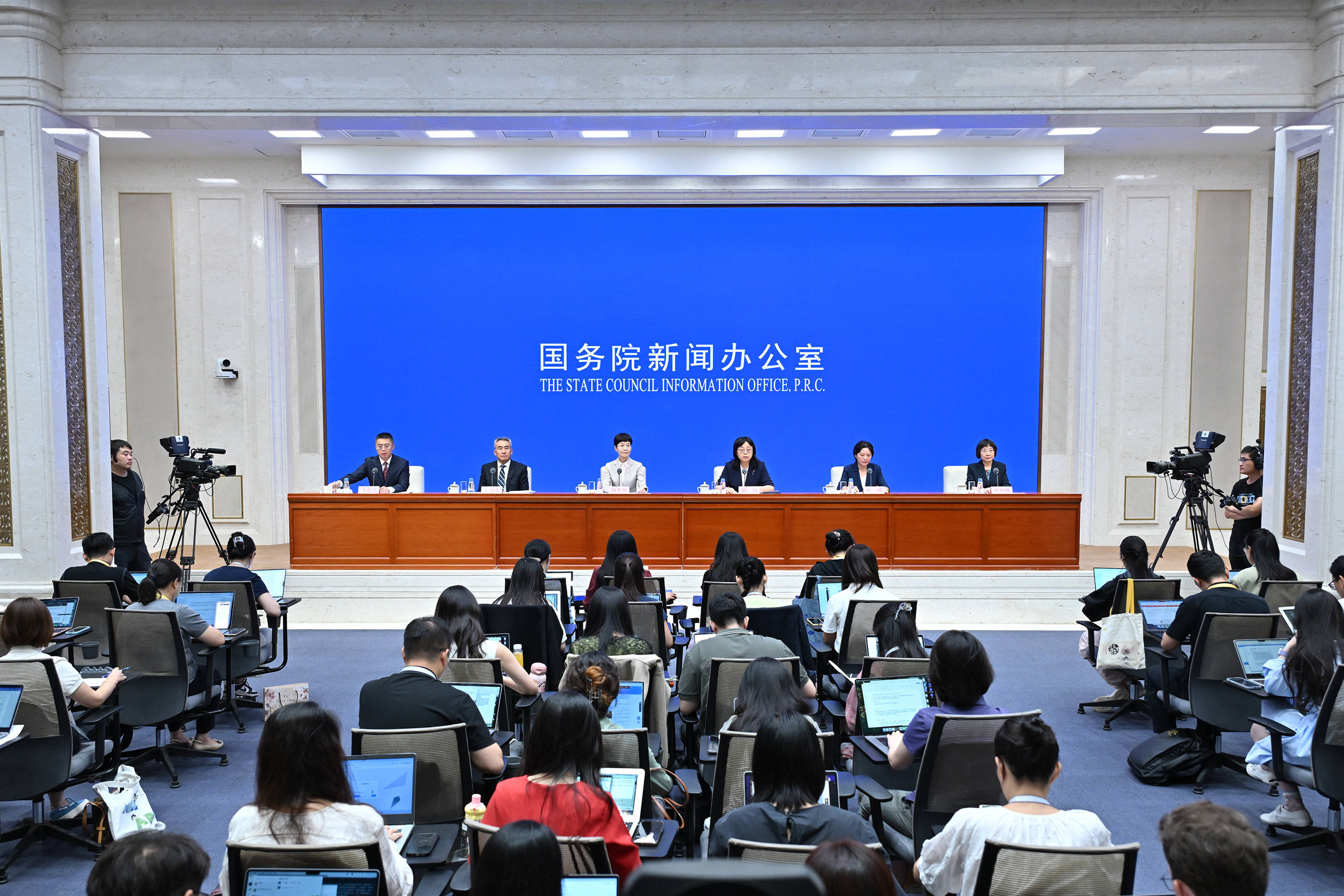 预告:国新办1月19日将举行新闻发布会 介绍2025年国民经济运行情况