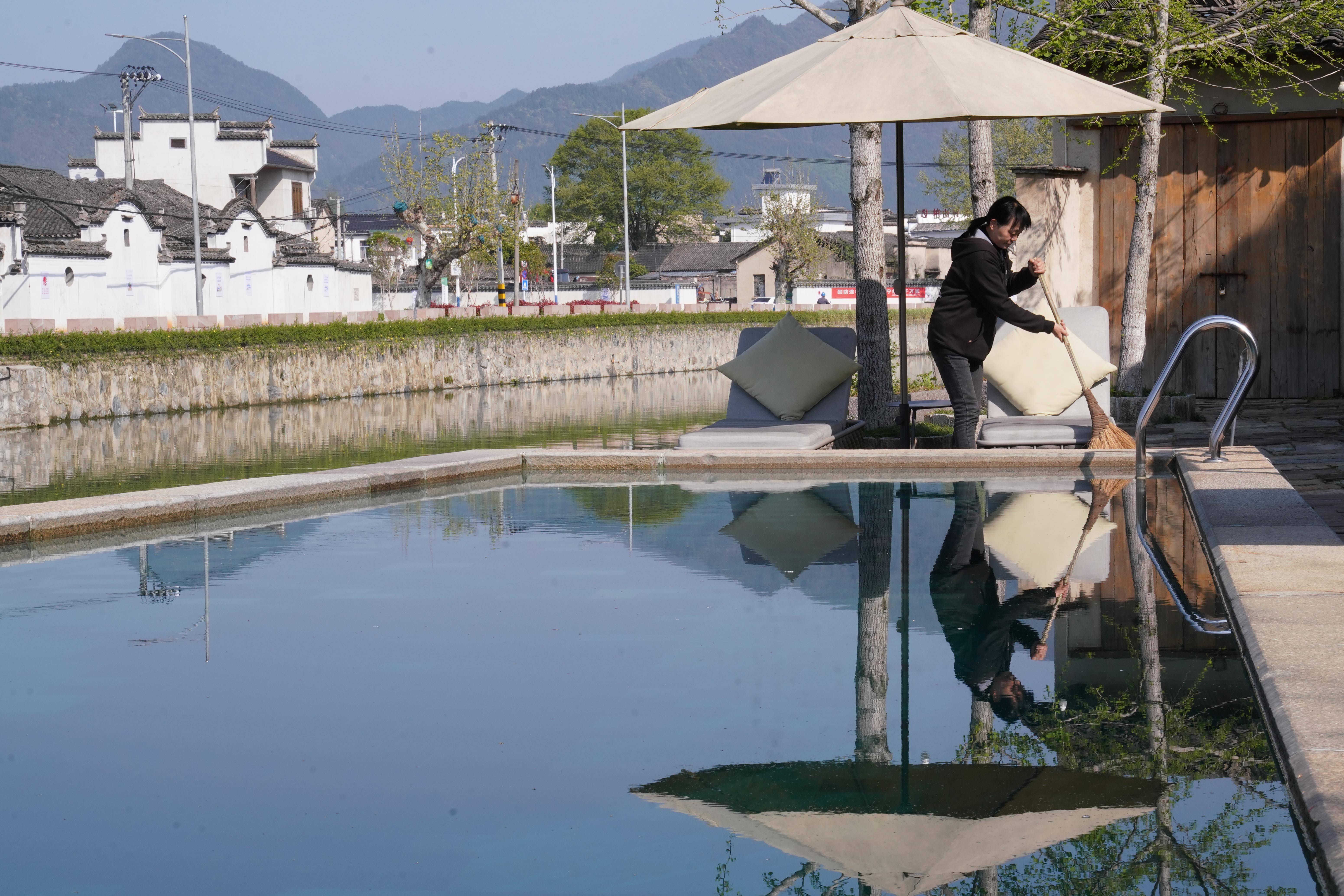 (乡村行・看振兴)湖北五峰:生态民宿“串”起增收致富链