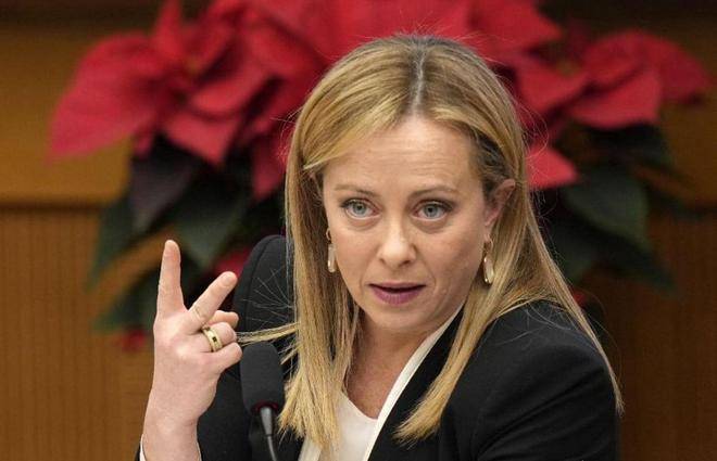 特朗普称在格陵兰岛问题上“没有回头路”,重申夺岛决心