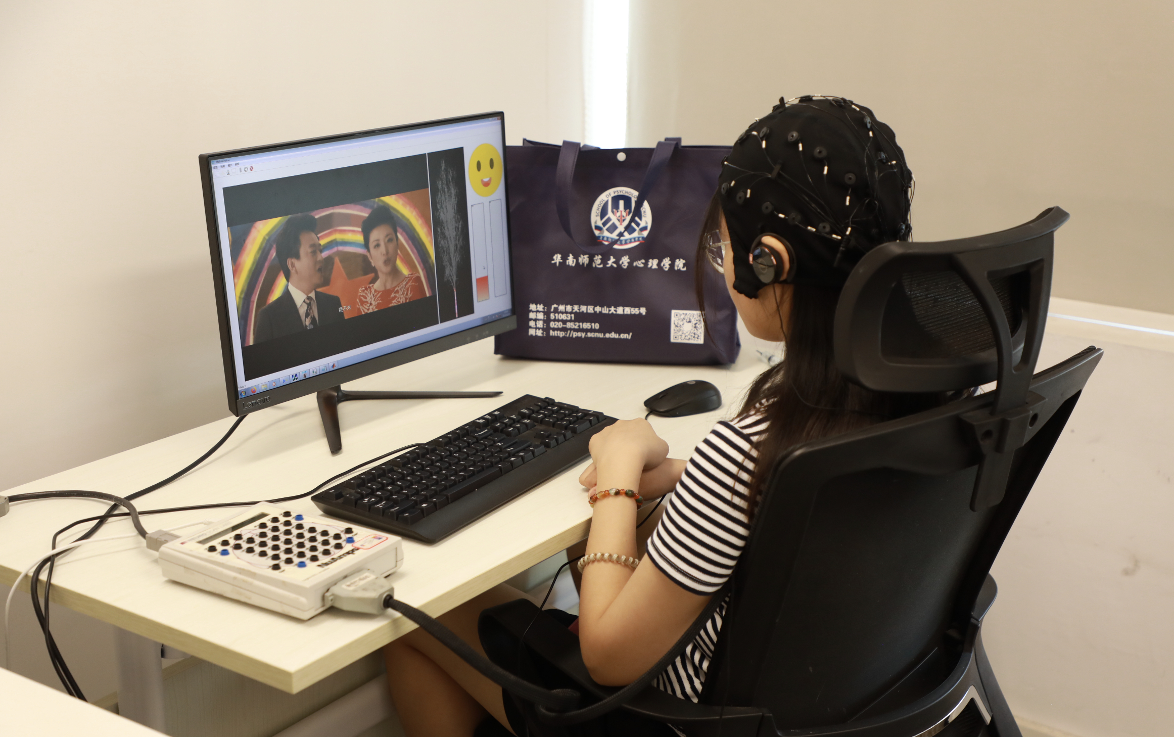 新华视点｜植入人脑之后，脑机接口技术将如何改变我们的生活？