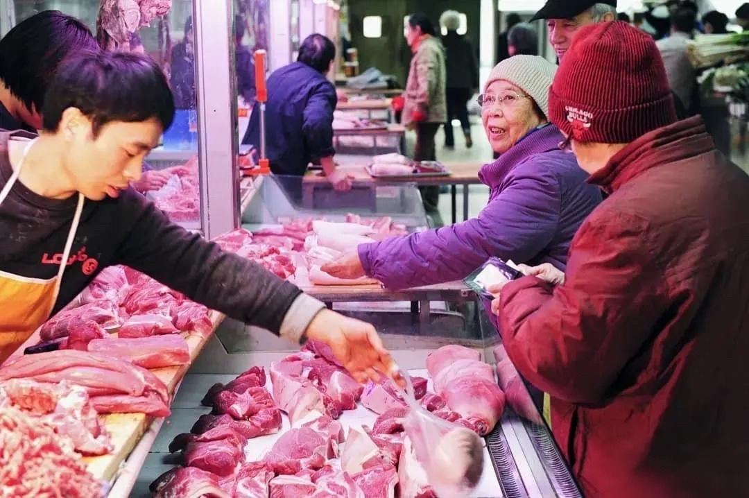 中国资产,深夜拉升