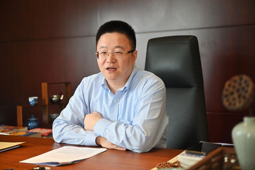 开源证券给予九号公司“买入”评级，公司信息更新报告：2025Q4所得税和汇兑阶段扰动业绩，2026年看好两轮车和割草机器人超预期表现