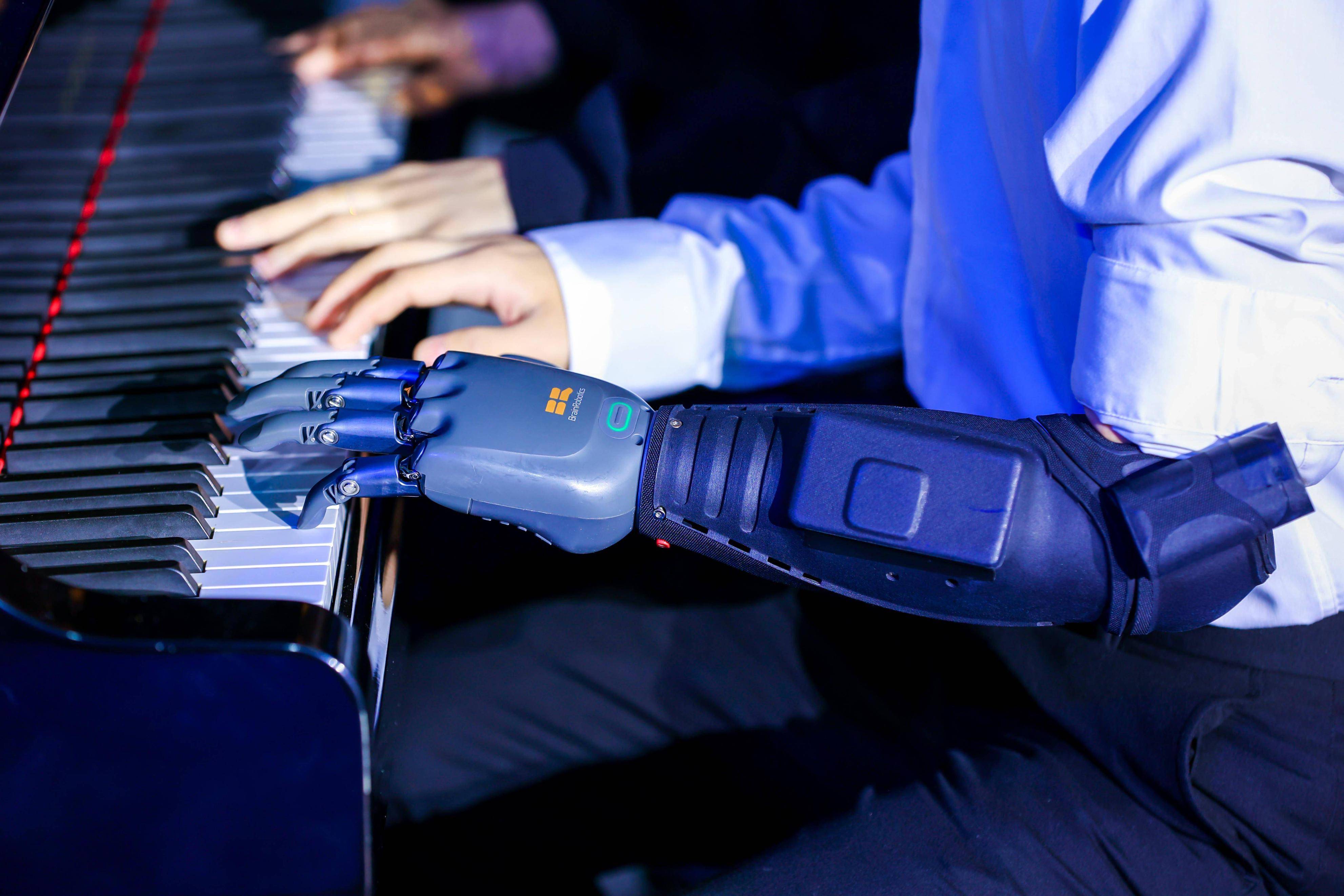 脑机海河实验室：全国首个“中医脑机接口”装备落地 相关技术已搭载神舟系列载人飞船开展天基实验