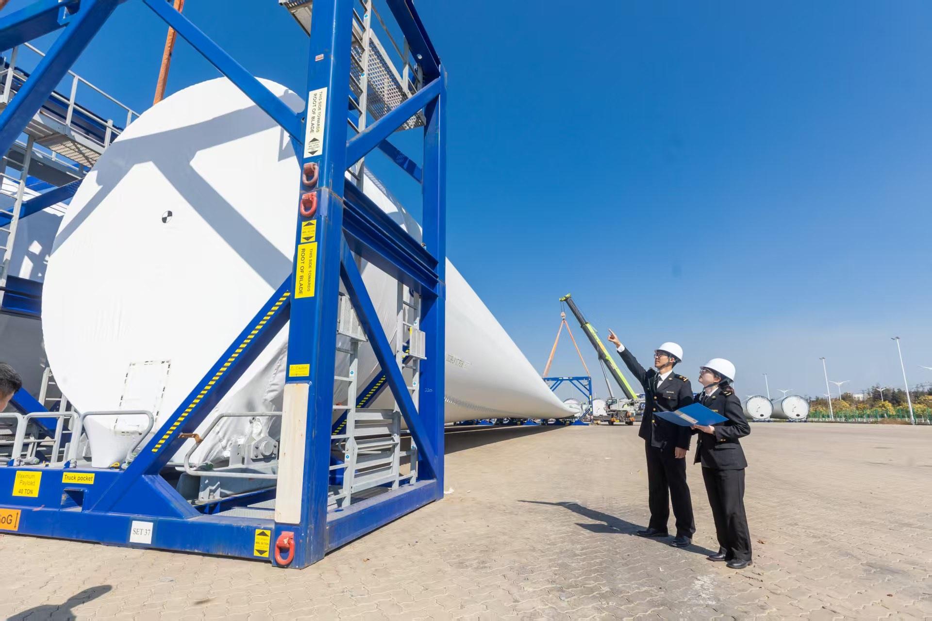 2026-2030年港口设备市场：竞争格局与出海机遇_人保财险 ,拥有“如意行”驾乘险，出行更顺畅！