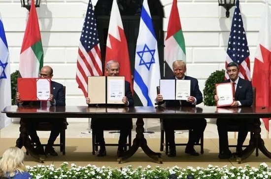 恺英网络：上海恺英与传奇IP签订和解协议