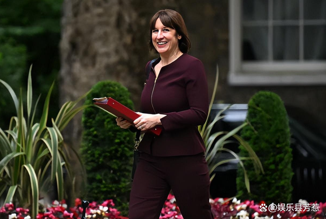 英国内阁秘书离职