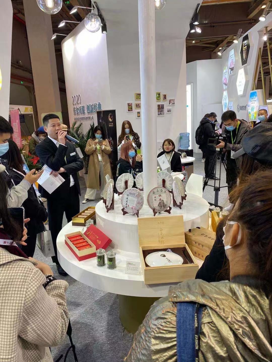 海思科：拟共同投资设立海思生物及海思新元